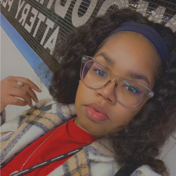Meet your Posher, Shaneea - Picture 1 of 1